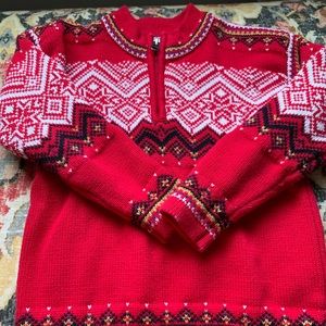Hanna Andersson boys Christmas sweater size 4 (110). Excellent used condition.